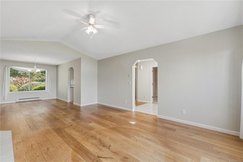 461 Rowan Dr, Qualicum Beach, BC 
