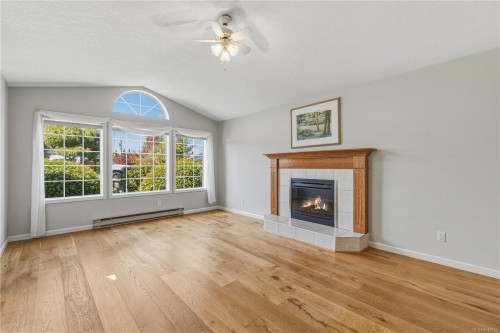 461 Rowan Dr, Qualicum Beach, BC 