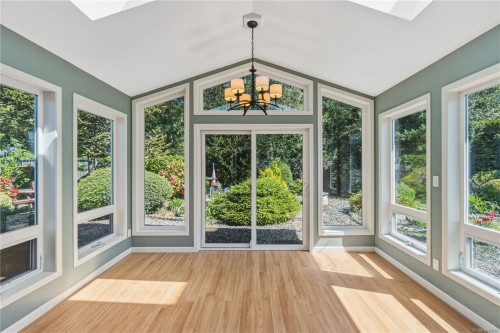 461 Rowan Dr, Qualicum Beach, BC 