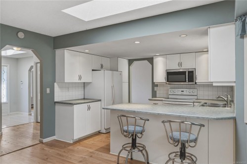 461 Rowan Dr, Qualicum Beach, BC 