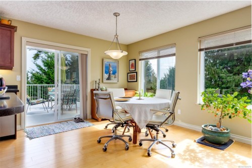 1731 Dar'S Pl, Qualicum Beach, BC 