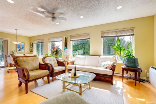 1731 Dar'S Pl, Qualicum Beach, BC 