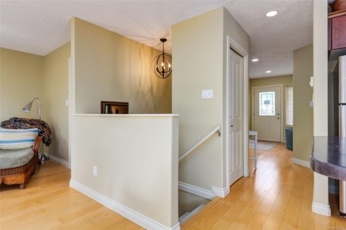 1731 Dar'S Pl, Qualicum Beach, BC 