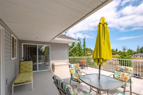 1731 Dar'S Pl, Qualicum Beach, BC 