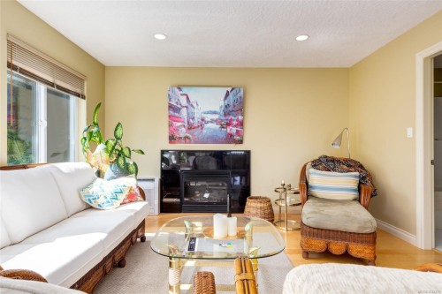 1731 Dar'S Pl, Qualicum Beach, BC 