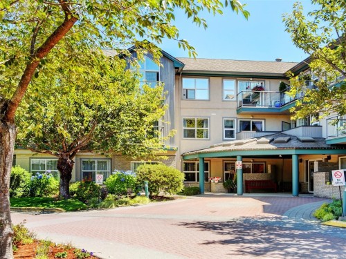 #304-1485 Garnet Rd  Saanich, BC V8P 5T5