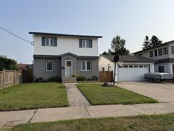 338 DACRE Street  Thunder Bay, ON P7A 1K7