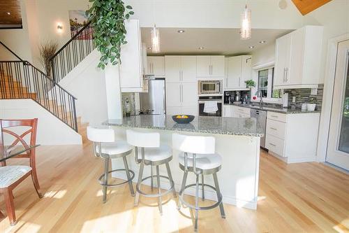 37 Awanipark Dr, Pinawa, MB - Indoor Photo Showing Other Room
