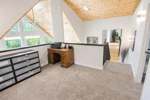 37 Awanipark Dr, Pinawa, MB - Indoor Photo Showing Other Room