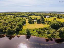 2357 Highway 203 East Kemptville East Kemptville, NS B5A 5P5