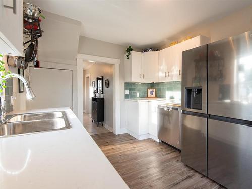 77 Spring Park Road, Charlottetown, PE - Indoor Photo Showing Kitchen With Double Sink