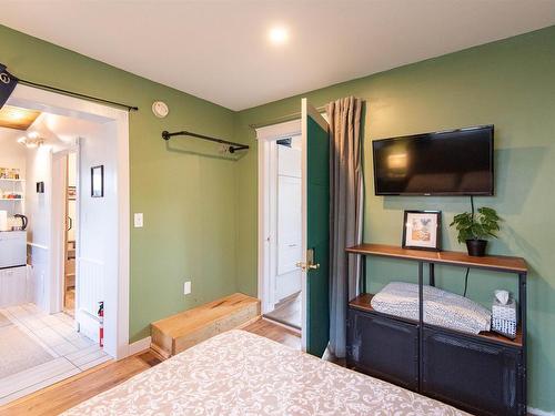 77 Spring Park Road, Charlottetown, PE - Indoor Photo Showing Bedroom