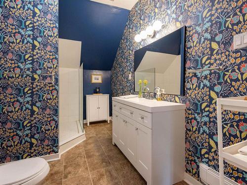 77 Spring Park Road, Charlottetown, PE - Indoor Photo Showing Bathroom