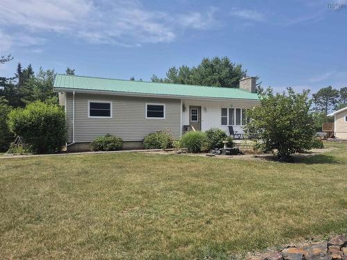 18 Maple Court, Martins River, NS 