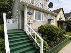 376 Townsend Street Sydney, NS B1P 5G4