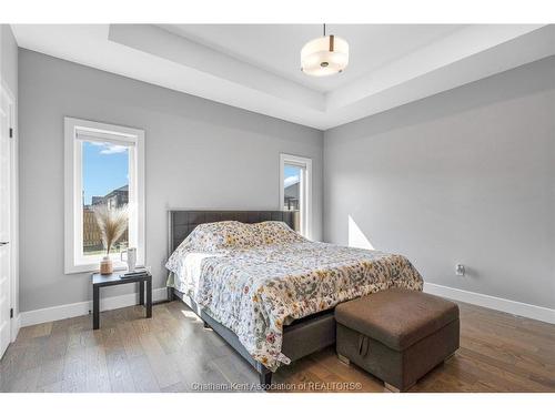 116 Brighton Place, Chatham, ON - Indoor Photo Showing Bedroom