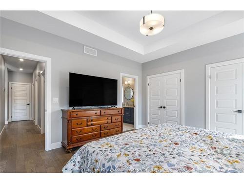 116 Brighton Place, Chatham, ON - Indoor Photo Showing Bedroom