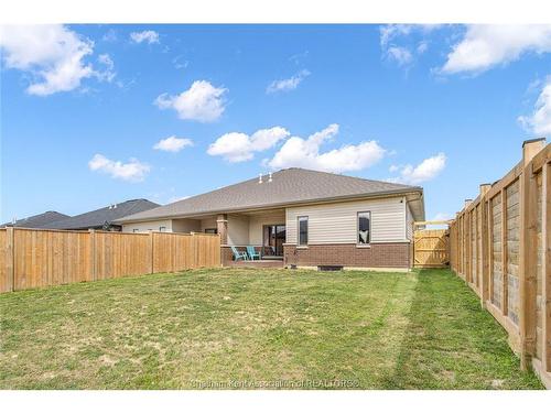 116 Brighton Place, Chatham, ON - Outdoor