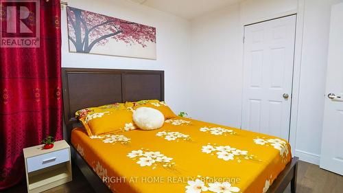 82 Normanhurst Avenue, Hamilton, ON - Indoor Photo Showing Bedroom