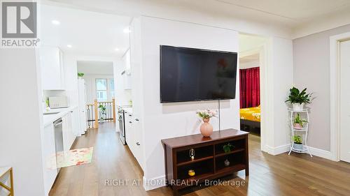 82 Normanhurst Avenue, Hamilton, ON - Indoor