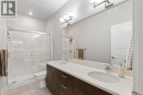 68 103 Pohorecky Crescent, Saskatoon, SK - Indoor Photo Showing Bathroom