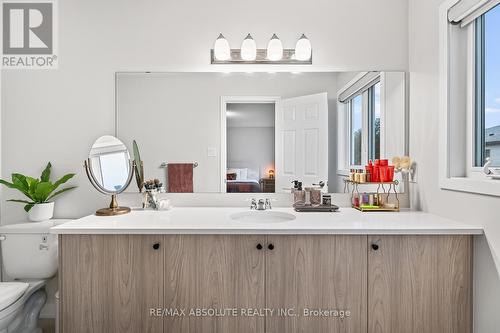235 Billrian Crescent, Ottawa, ON - Indoor Photo Showing Bathroom