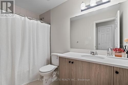 235 Billrian Crescent, Ottawa, ON - Indoor Photo Showing Bathroom