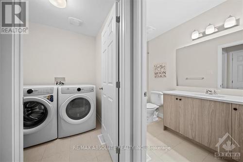 235 Billrian Crescent, Ottawa, ON - Indoor Photo Showing Laundry Room