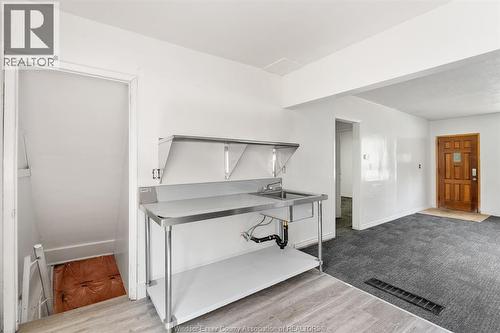 691 Randolph, Windsor, ON - Indoor