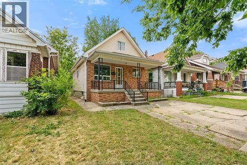 691 Randolph, Windsor, ON - Outdoor With Deck Patio Veranda