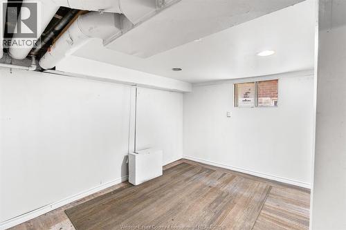 691 Randolph, Windsor, ON - Indoor Photo Showing Other Room