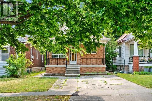 691 Randolph, Windsor, ON - Outdoor