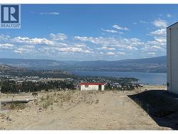 3745 Davidson Court West Kelowna, BC V4T 0B1
