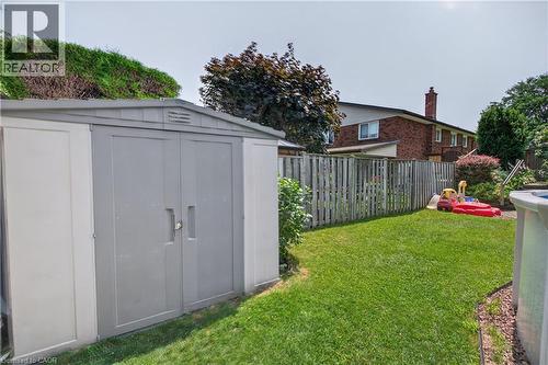 56 Brookstream Court, Hamilton, ON - Outdoor
