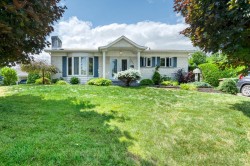 855 Rue Godbout  Drummondville, QC J2C 5E1