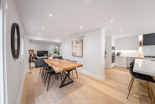 4194 Trellis Crescent, Mississauga, ON - Indoor Photo Showing Dining Room