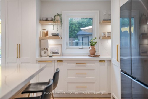 4194 Trellis Crescent, Mississauga, ON - Indoor