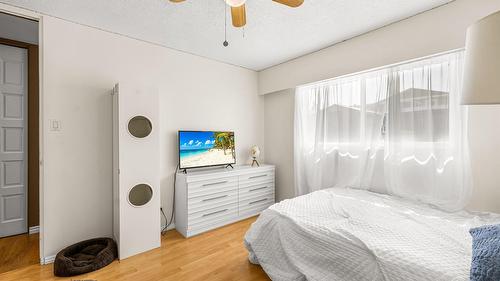 1244 Larch  S Drive, Cranbrook, BC - Indoor Photo Showing Bedroom