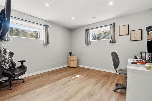 21 Glacier Bay, Steinbach, MB - Indoor Photo Showing Office