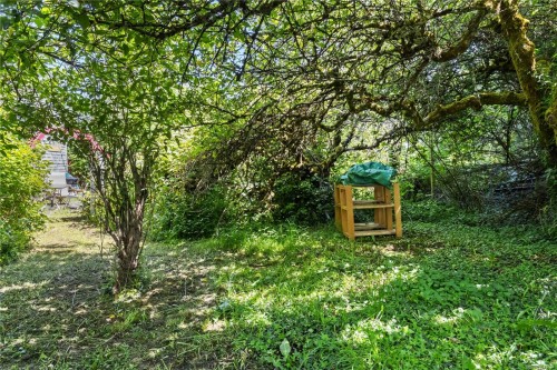 4155 North Rd, Saanich, BC 