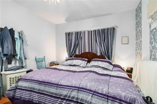 4155 North Rd, Saanich, BC 