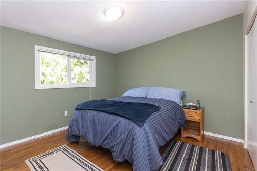 9480 Maryland Dr, Sidney, BC 