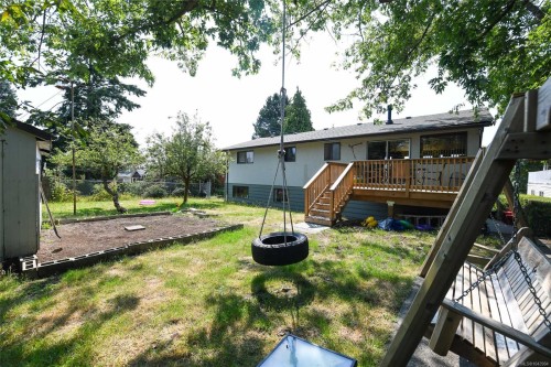 2178 Downey Ave, Comox, BC 