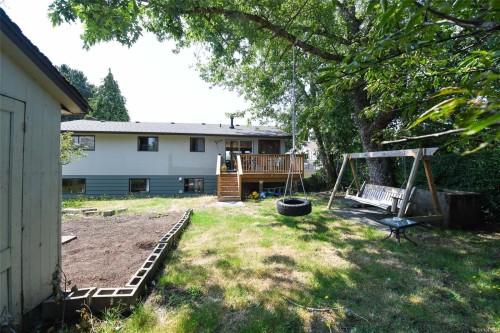 2178 Downey Ave, Comox, BC 