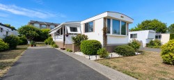 #6-2625 Mansfield Dr Courtenay, BC V9N 2M2