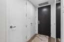 Mud Room - 702-360 Rue Atateken, Montréal (Ville-Marie), QC  - Indoor Photo Showing Other Room 
