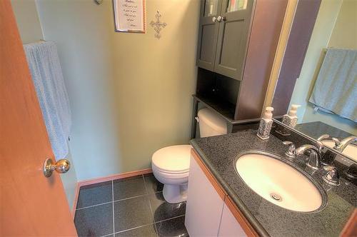 26 Bellemer Dr, Winnipeg, MB - Indoor Photo Showing Bathroom