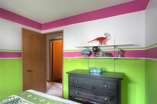 26 Bellemer Dr, Winnipeg, MB - Indoor Photo Showing Bedroom