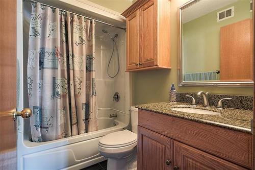 26 Bellemer Dr, Winnipeg, MB - Indoor Photo Showing Bathroom