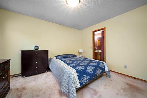 103 Poplynn Dr, Winnipeg, MB - Indoor Photo Showing Bedroom